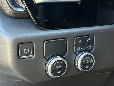 Used 2023 GMC Sierra 1500 Elevation w/ Preferred Package RWD image 22