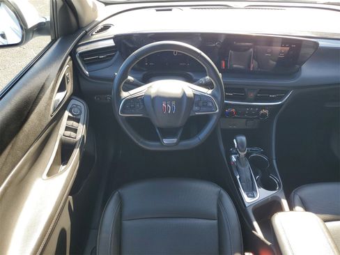 Used 2024 Buick Encore GX Sport Touring image 25