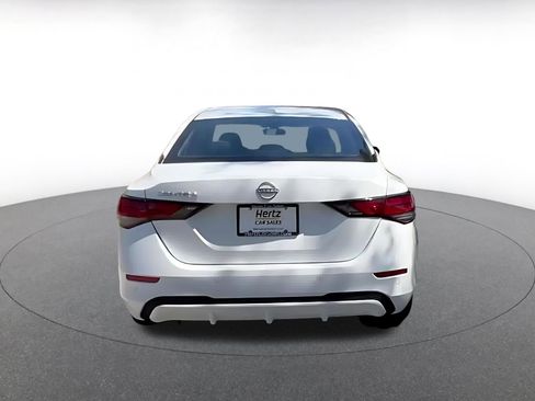 Used 2025 Nissan Sentra SV FWD image 12