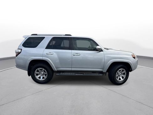 Used 2016 Toyota 4Runner Trail AWD/4WD image 5