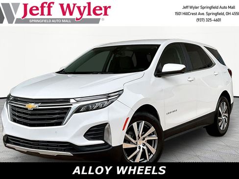 Used 2023 Chevrolet Equinox LT FWD image 1