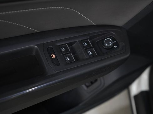 Used 2022 Volkswagen Atlas SEL R-Line AWD/4WD image 20