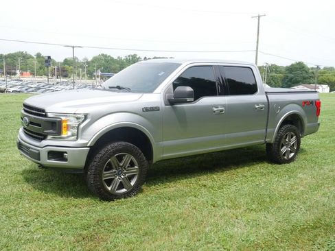 Used 2020 Ford F150 XLT w/ Equipment Group 302A Luxury AWD/4WD image 9