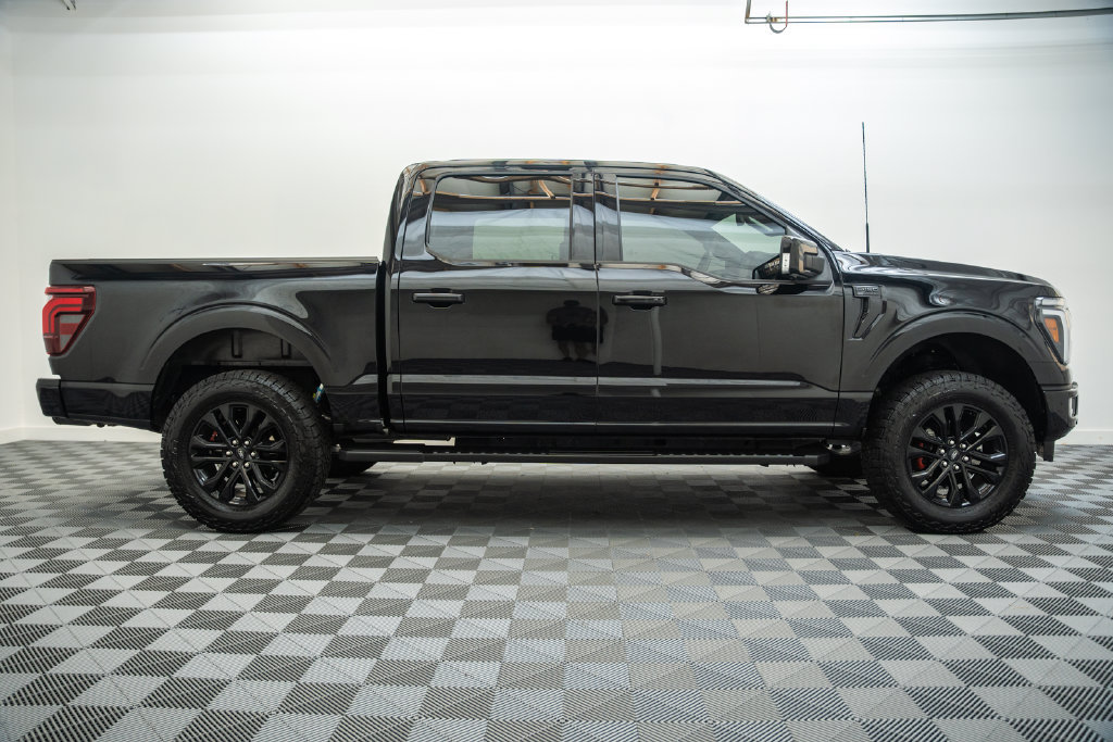 Used 2024 Ford F150 Lariat w/ Bed Utility Package AWD/4WD image 4