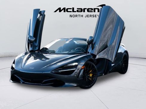 Used 2020 McLaren 720S Spider RWD image 2