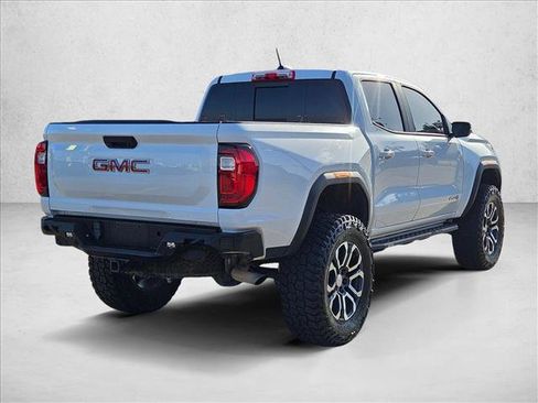 Used 2023 GMC Canyon AT4 w/ AT4 Premium Package AWD/4WD image 5