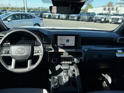 New 2026 Toyota Tacoma SR5 AWD/4WD image 11