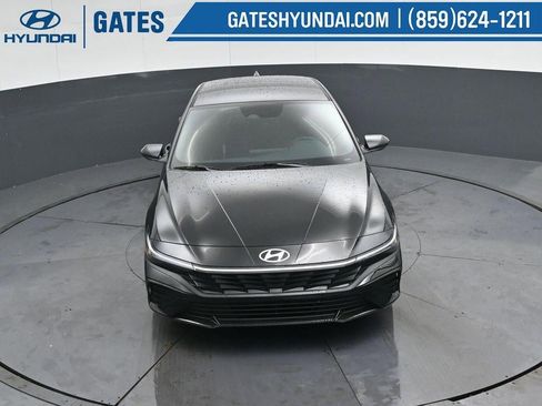 New 2026 Hyundai Elantra Sport FWD image 43