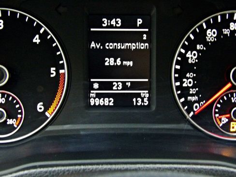 Used 2014 Volkswagen Passat TDI SEL Premium FWD image 14