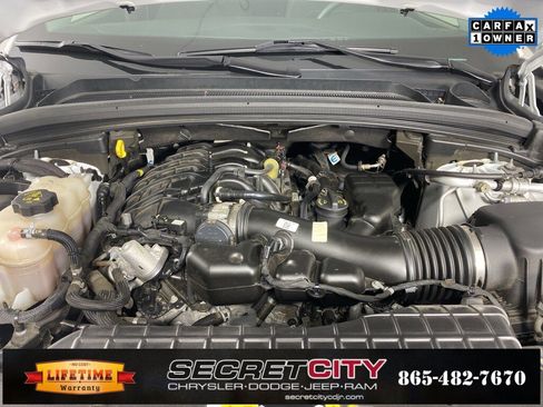 Used 2023 Jeep Grand Cherokee Laredo image 33