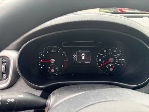 Used 2016 Kia Sorento AWD image 13