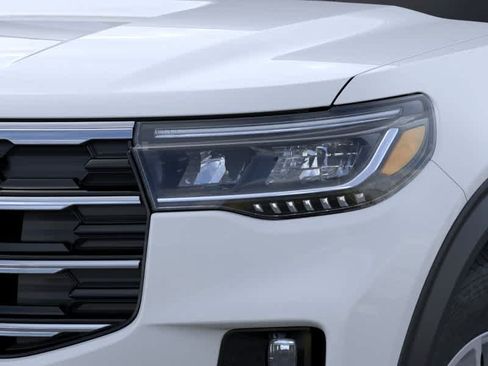 New 2026 Ford Explorer Active w/ Active Comfort Package RWD image 18