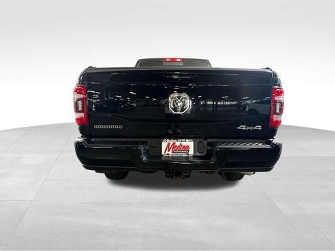 Used 2024 RAM 2500 Big Horn w/ Level 2 Equipment Group AWD/4WD image 4