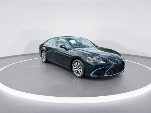 Used 2019 Lexus ES 350 w/ Accessory Package 2 FWD image 2