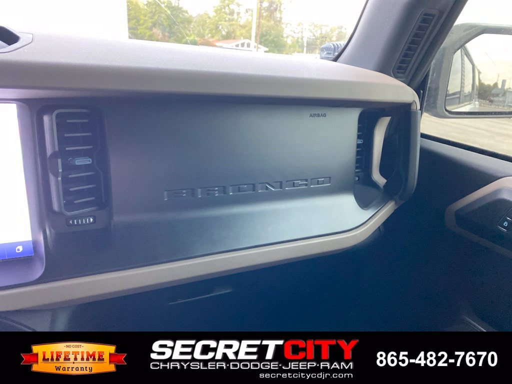 Used 2023 Ford Bronco Wildtrak AWD/4WD image 15