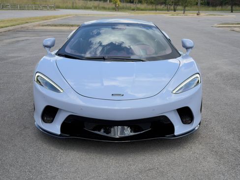 Used 2020 McLaren GT RWD image 17