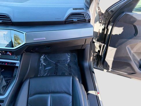 Used 2023 Audi Q3 2.0T Premium Plus w/ Premium Plus Package image 18