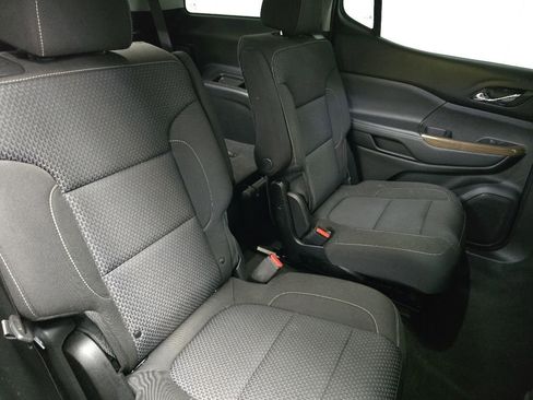 Used 2023 GMC Acadia SLE AWD/4WD image 16