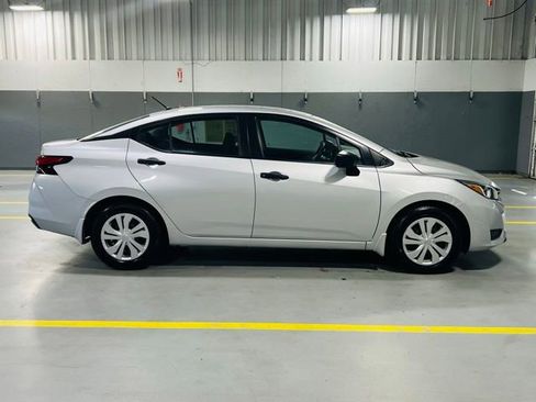 Used 2024 Nissan Versa S w/ Trunk Package FWD image 18