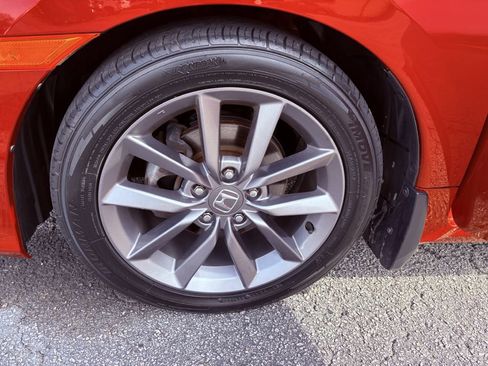 Used 2020 Honda Civic EX image 16