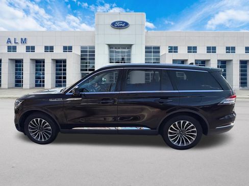 Used 2023 Lincoln Aviator Reserve image 8