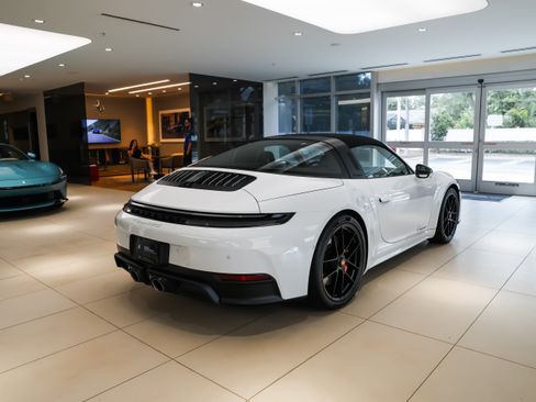 Used 2026 Porsche 911 Targa 4 GTS AWD/4WD image 35