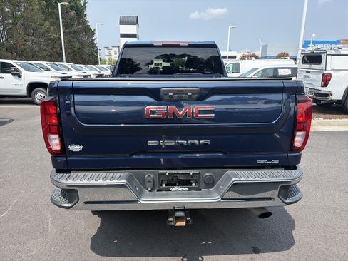 Used 2021 GMC Sierra 2500 SLE w/ SLE Convenience Package AWD/4WD image 9