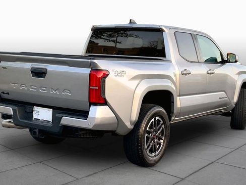 Used 2024 Toyota Tacoma TRD Sport w/ TRD Sport Premium Package image 13