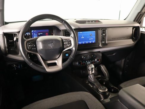 Used 2023 Ford Bronco Big Bend image 2