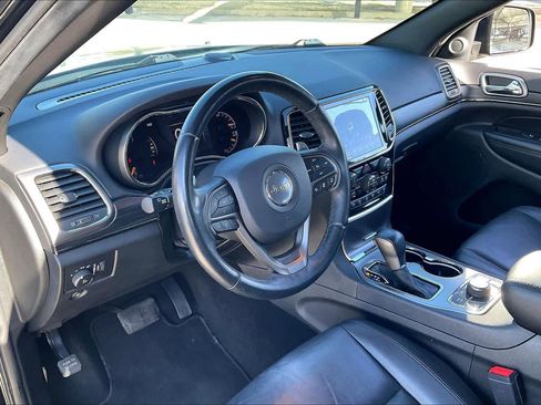 Used 2019 Jeep Grand Cherokee Limited X image 17