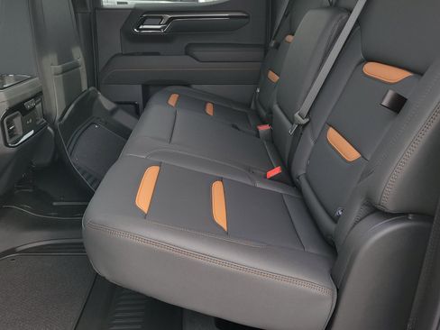 New 2026 GMC Sierra 1500 AT4 image 7