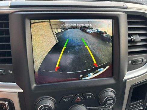 Used 2020 RAM 1500 Classic SLT w/ Luxury Group RWD image 25