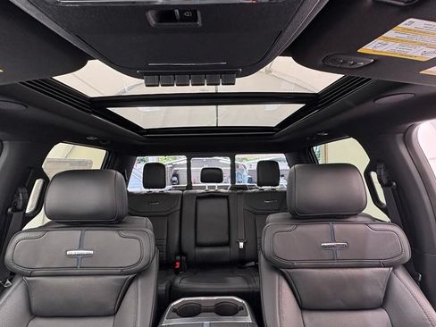 New 2026 Ford F450 Platinum w/ FX4 Off-Road Package AWD/4WD image 31