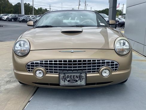 Used 2005 Ford Thunderbird image 9