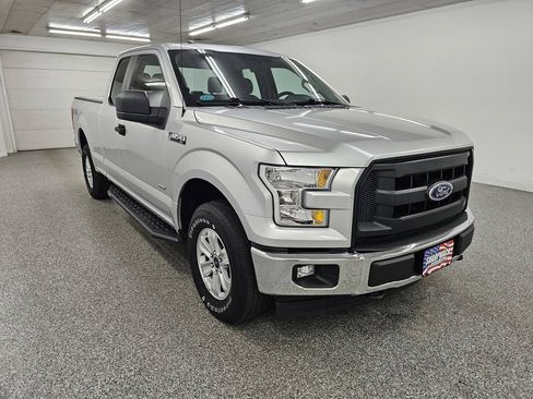 Used 2017 Ford F150 XL w/ Equipment Group 101A Mid AWD/4WD image 3