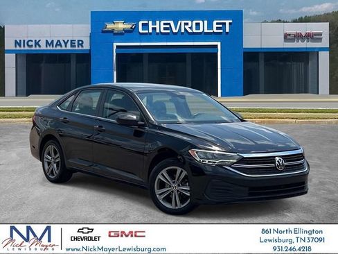 Used 2024 Volkswagen Jetta SE FWD image 1