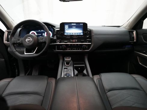 Certified 2024 Nissan Pathfinder Platinum w/ Cargo Package image 5