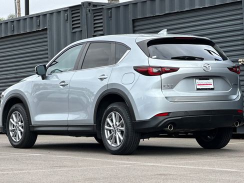 Used 2023 MAZDA CX-5 AWD 2.5 S w/ Preferred Package image 3