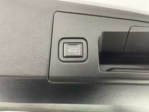 Certified 2023 Cadillac XT5 Premium Luxury w/ Technology Package image 36