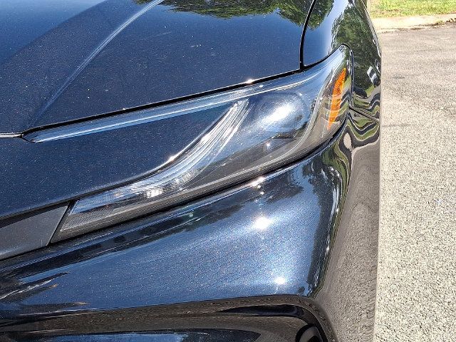 Used 2025 Toyota Camry LE FWD image 9