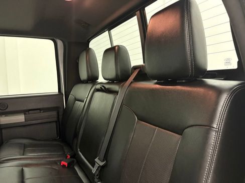 Used 2016 Ford F250 Lariat w/ Lariat Ultimate Package AWD/4WD image 34