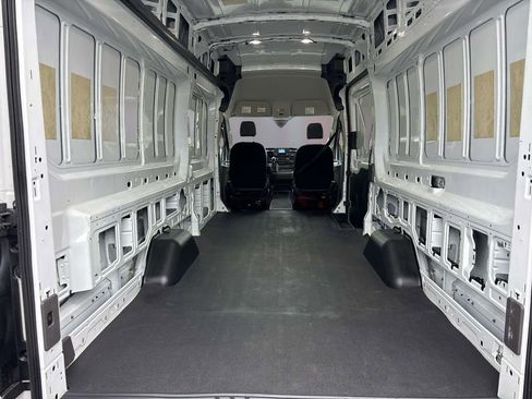 Used 2024 Ford Transit 350 148 High Roof Extended RWD image 14