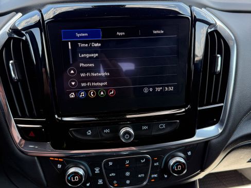 Used 2023 Chevrolet Traverse High Country w/ LPO, Floor Liner Package AWD/4WD image 23