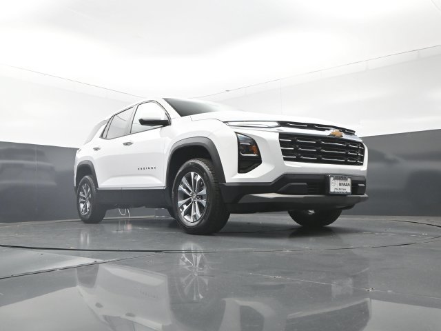 Used 2026 Chevrolet Equinox LT AWD/4WD image 37