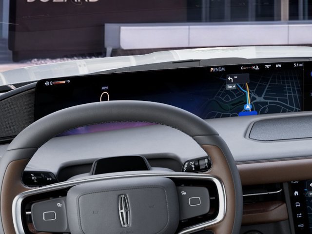New 2027 Lincoln Navigator Reserve AWD/4WD image 13