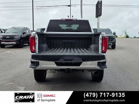 Used 2022 GMC Sierra 2500 SLT AWD/4WD image 7
