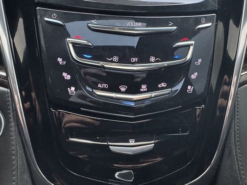 Used 2016 Cadillac Escalade ESV Platinum image 36