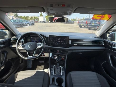 Used 2025 Volkswagen Jetta S FWD image 12
