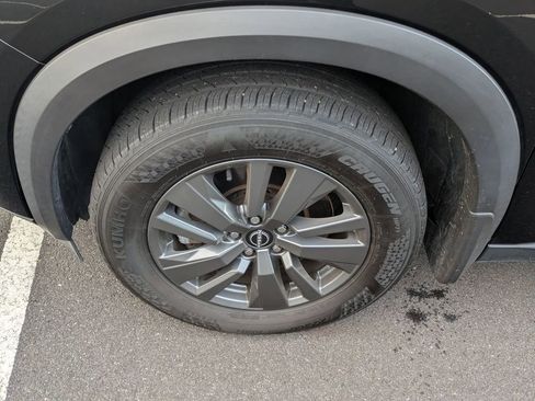 Used 2024 Nissan Pathfinder S w/ Cargo Package image 27