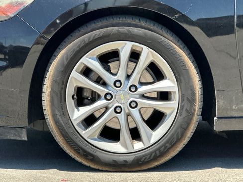 Used 2016 Chevrolet Malibu LT FWD image 13
